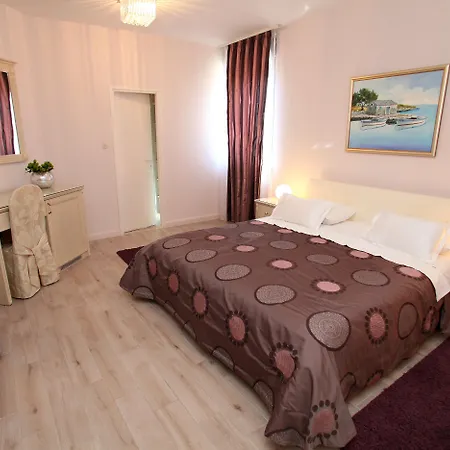Bellevue Hotel 4*