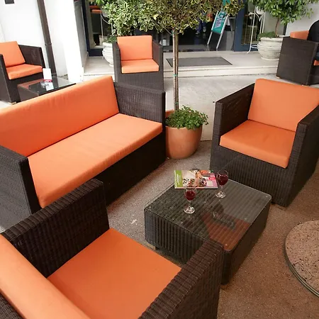 Ξενοδοχείο Bellevue 4*