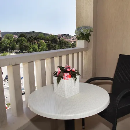 Bellevue 4* Trogir