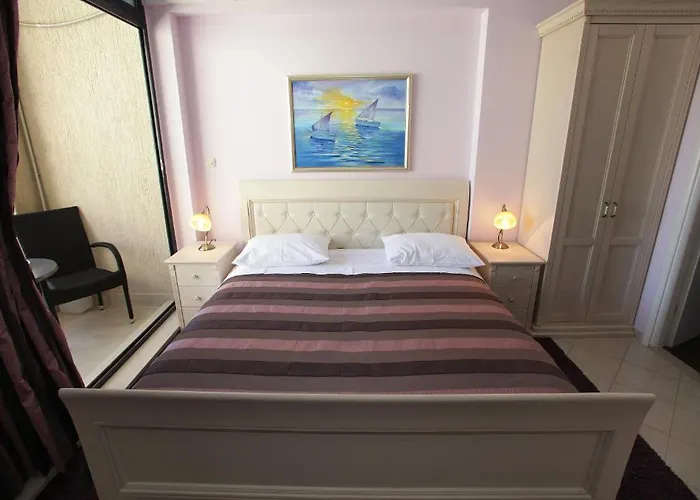 Ξενοδοχείο Bellevue 4*