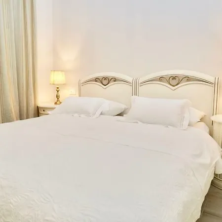 Szálloda Bellevue Trogir